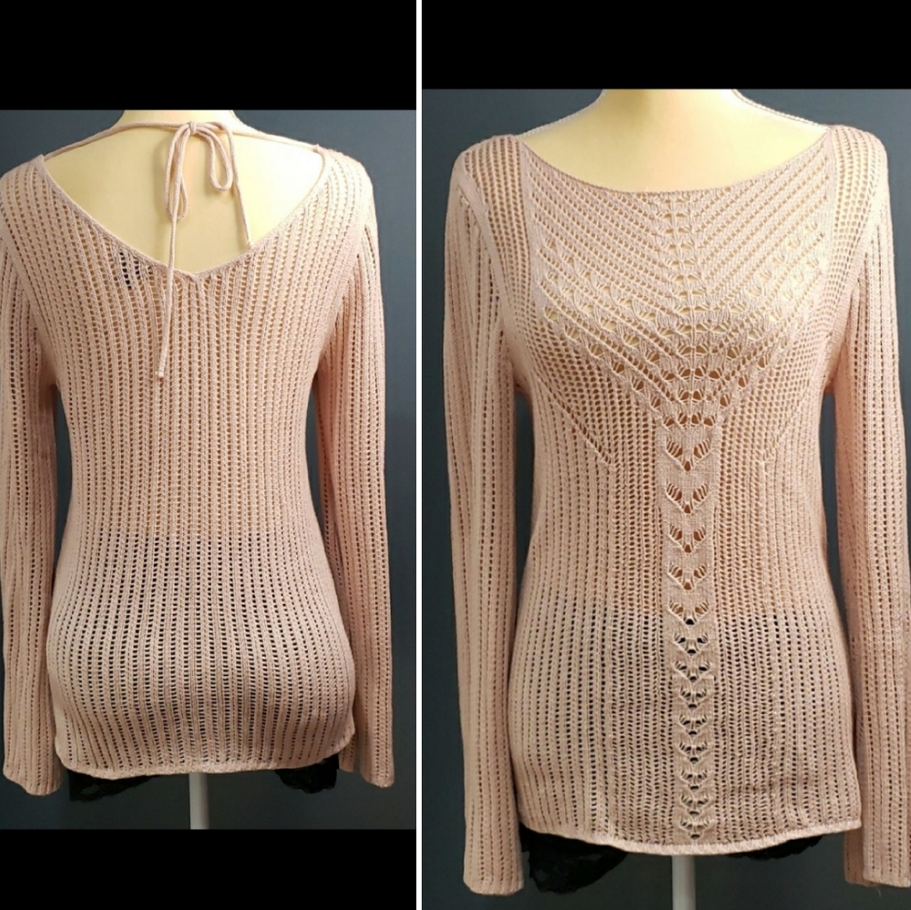 Bold Elements Sweater. SIZE S